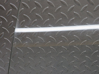 W108 front left door window glass used OEM
