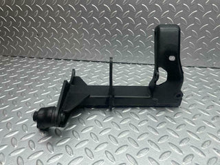 0022 Mercedes-Benz W116 350 SE Air Conditioning Compressor Holder 1161320140