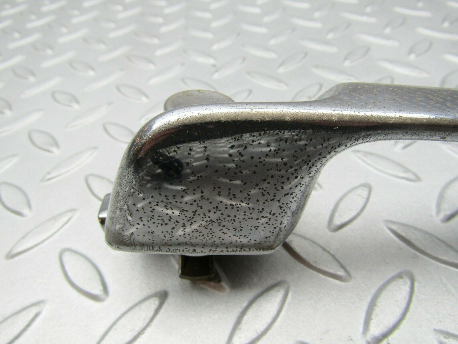 3291 Mercedes-Benz W108 280SE Door Handle Rear Left 1087661102