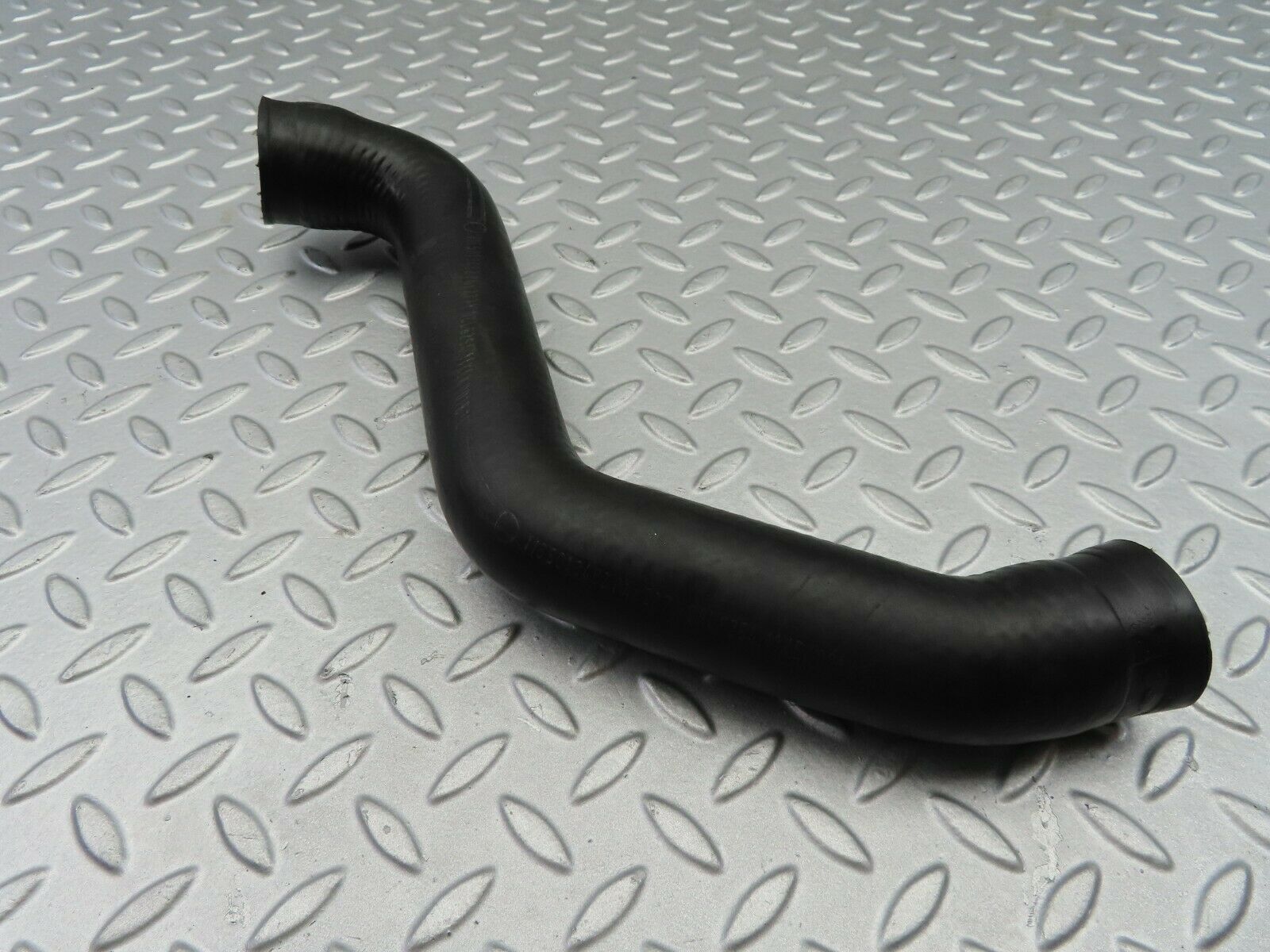 7150 Mercedes-Benz C107 350SLC Coupe Radiator Hose 1165013482