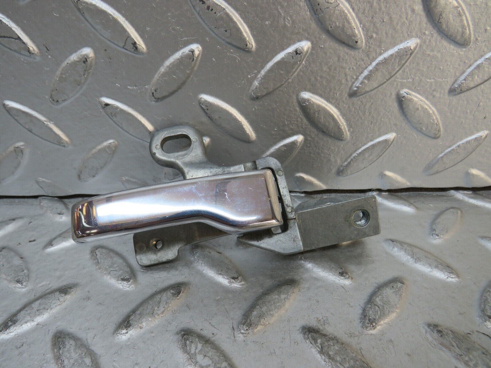 28805 Mercedes-Benz W123 230E Left Door Opener Door Handle  1237600161