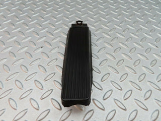W123 accelerator pedal with rubber used OEM