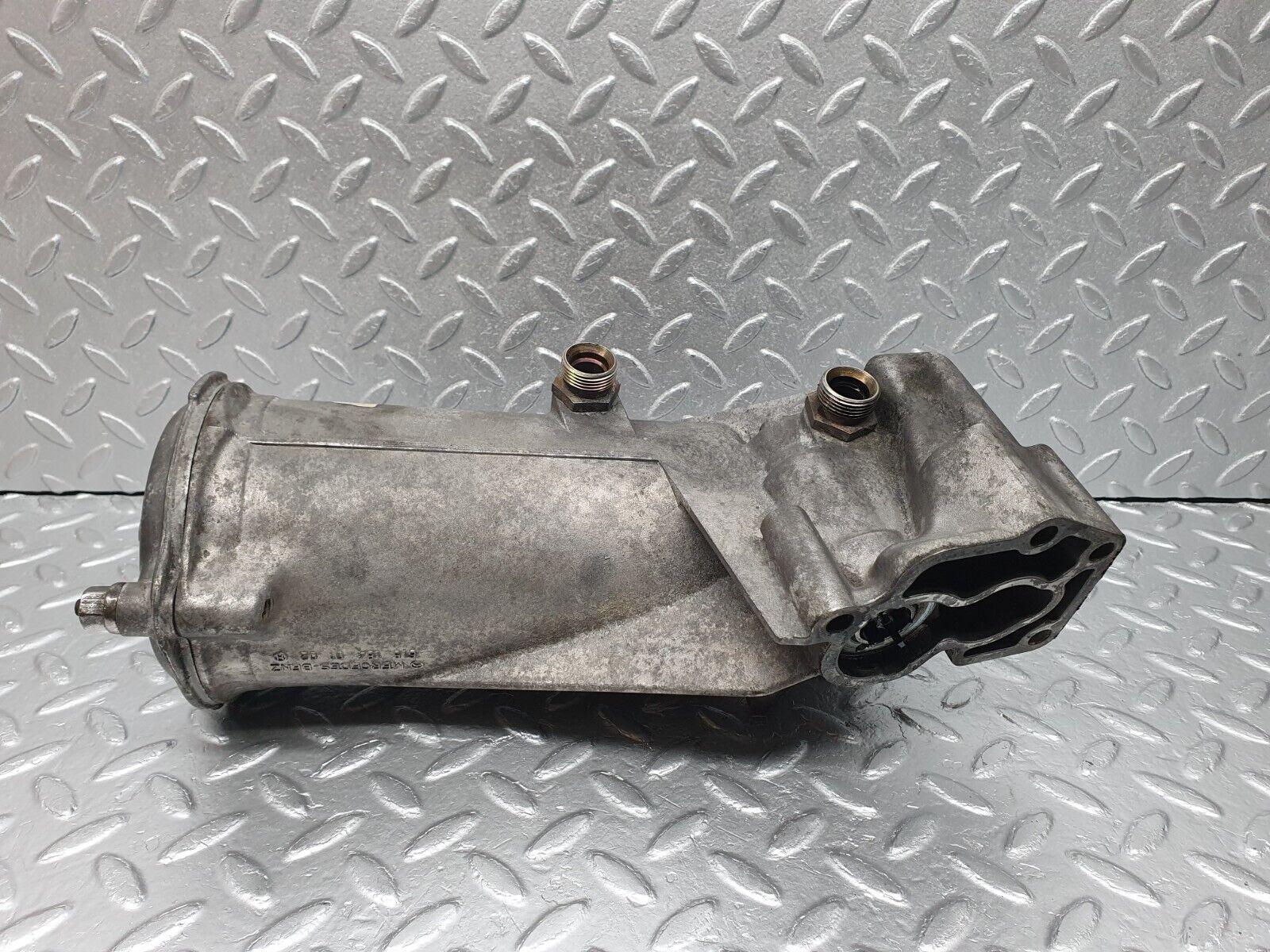 40861 Mercedes-Benz W123 300D Oil Filter Housing 6151840102 6171840125