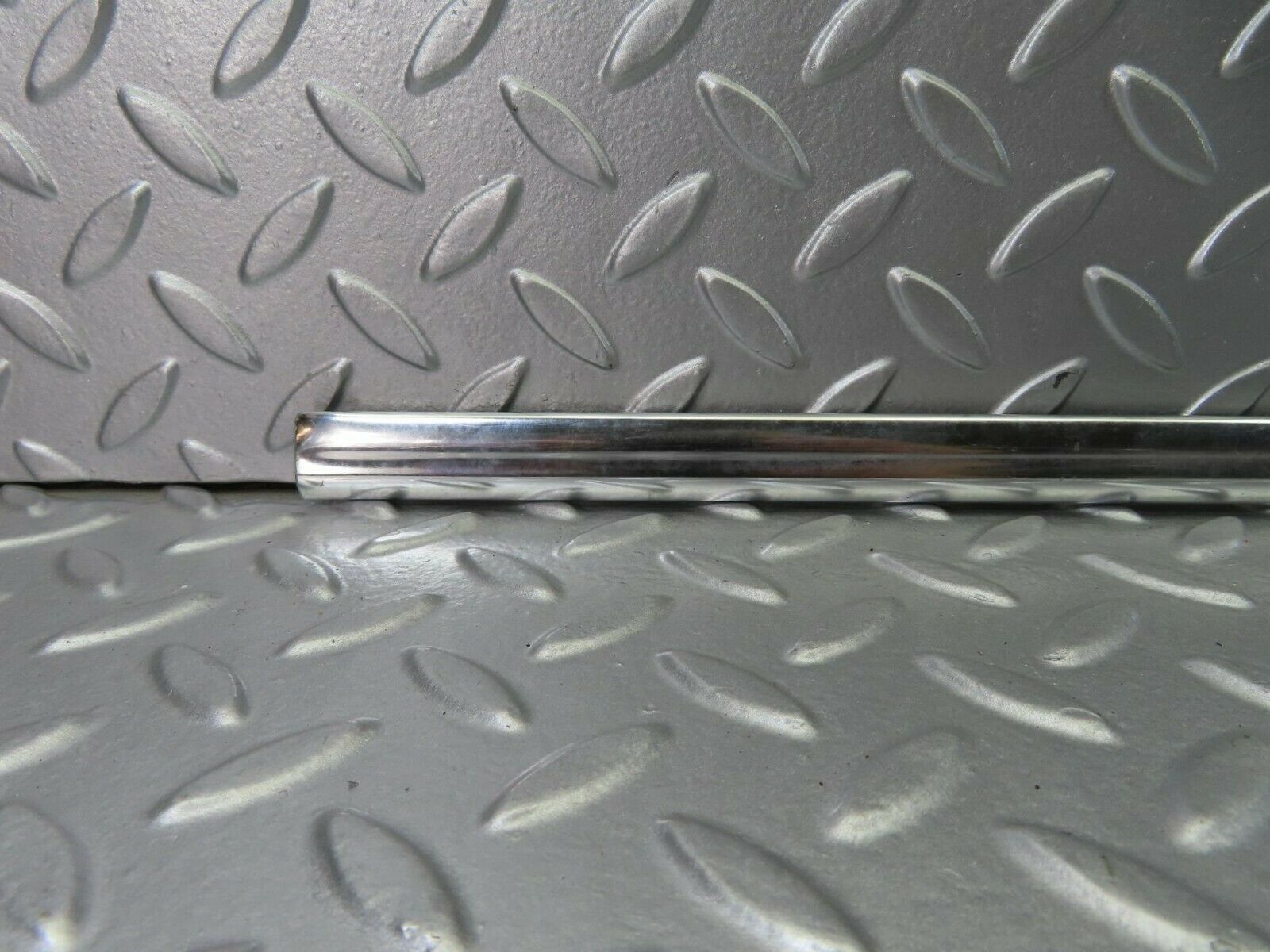 10816 Mercedes-Benz W123 230E Front Left Door Chrome Moulding Trim