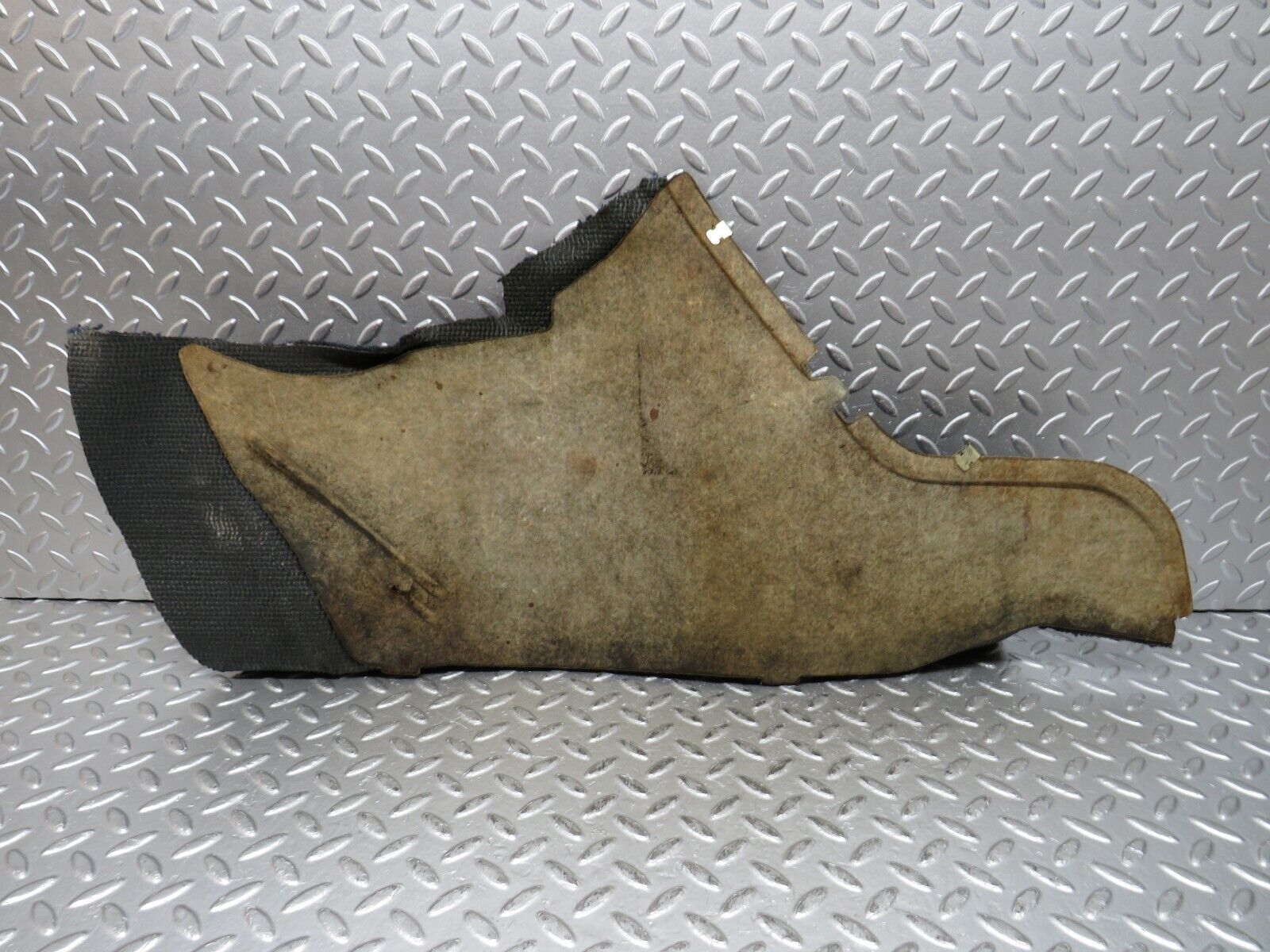 31932 Mercedes-Benz W123 230E Centre Console Carpet Left Blue