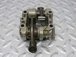 32620 Mercedes-Benz S124 300TE Rocker Arms Camshaft Bearing Block 1030510610