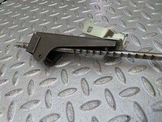 17036 Mercedes-Benz C123 280CE Coupe Handbrake Regulator