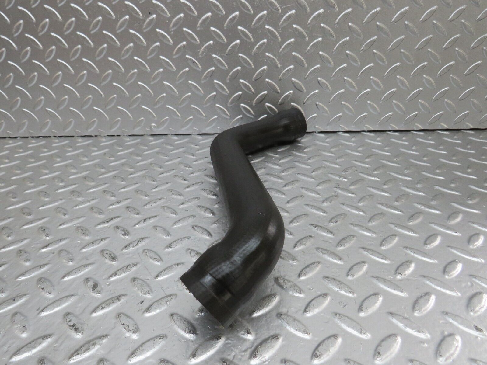 24854 Mercedes-Benz W140 S320 Radiator Hose Pipe 1405011982