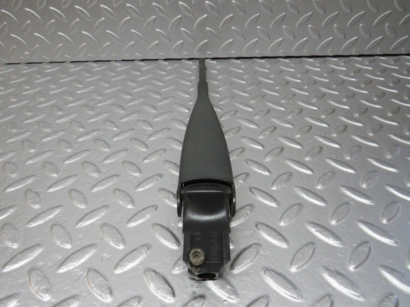 34006 Mercedes-Benz W124 260E Wiper Arm Bosch