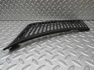 22994 Mercedes-Benz C107 450SLC Coupe Air Intake Grill Left Side