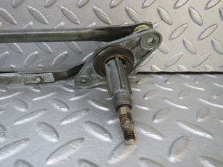 W109 windscreen wiper linkage used OEM