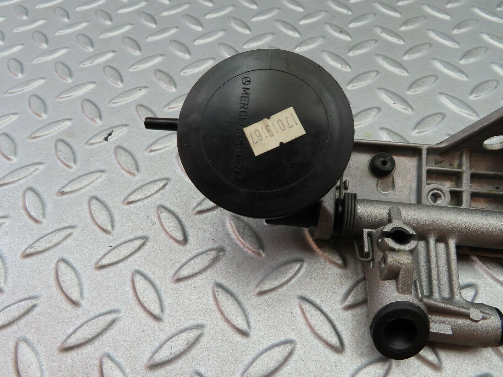 5935 Mercedes-Benz W124 230E Headrest Folding Mechanism 1249700025