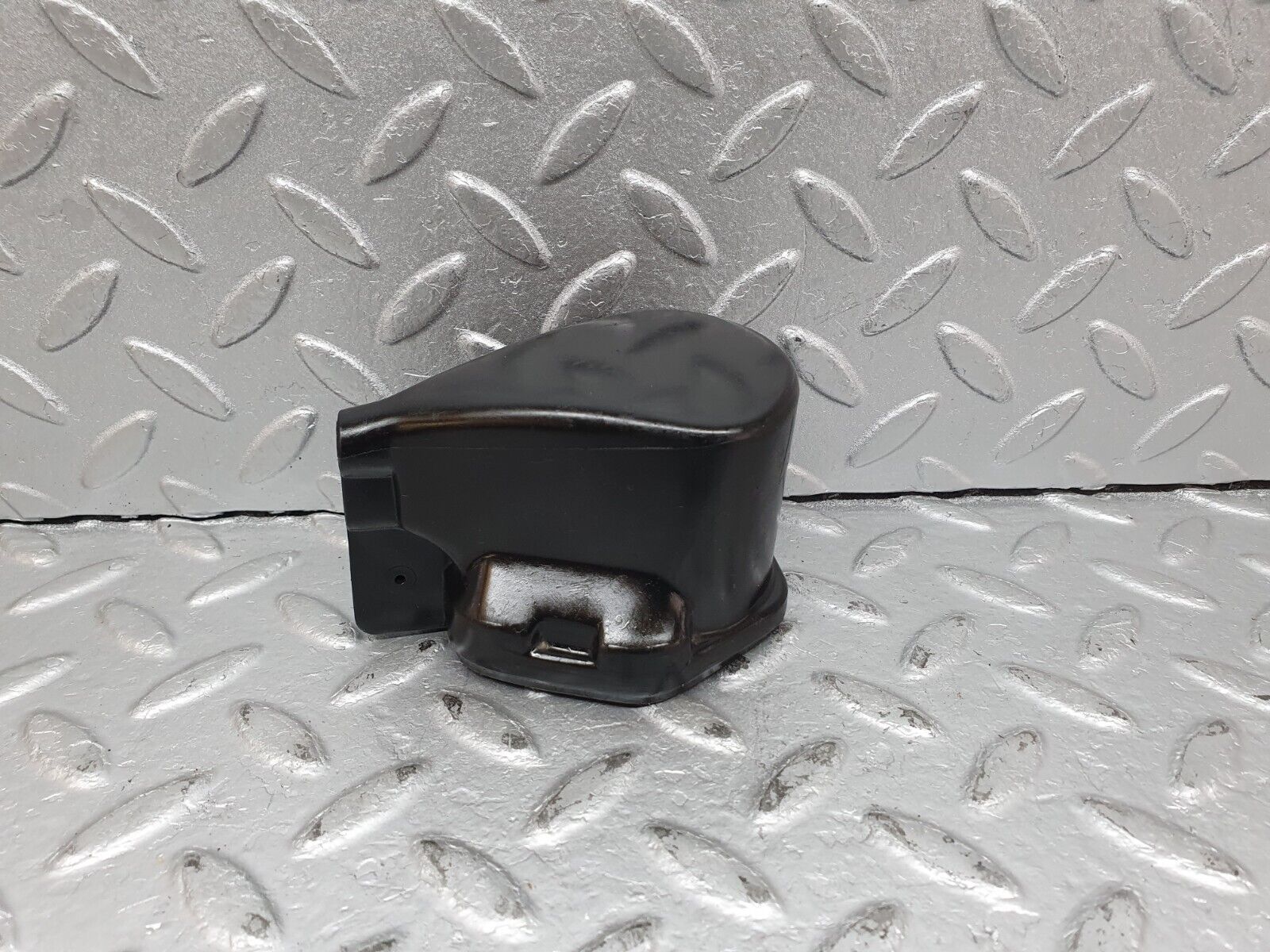 41090 Mercedes-Benz W126 300SE Charcoal Filter 1294700159