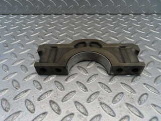 W221 crankshaft bearing holder block used OEM