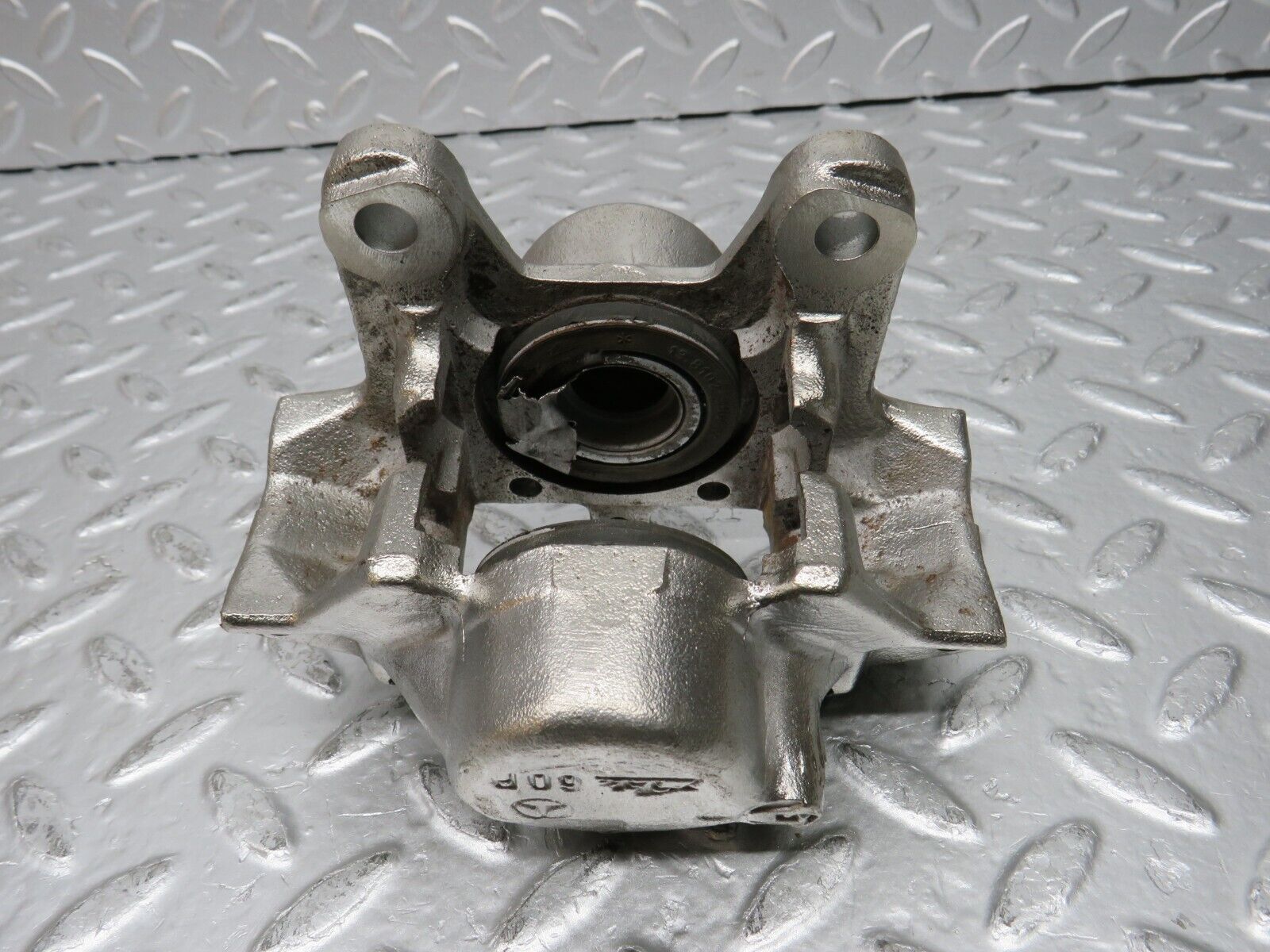 31509 Mercedes-Benz S124 220TE Wagon Rear Left Brake Caliper Ate 50P