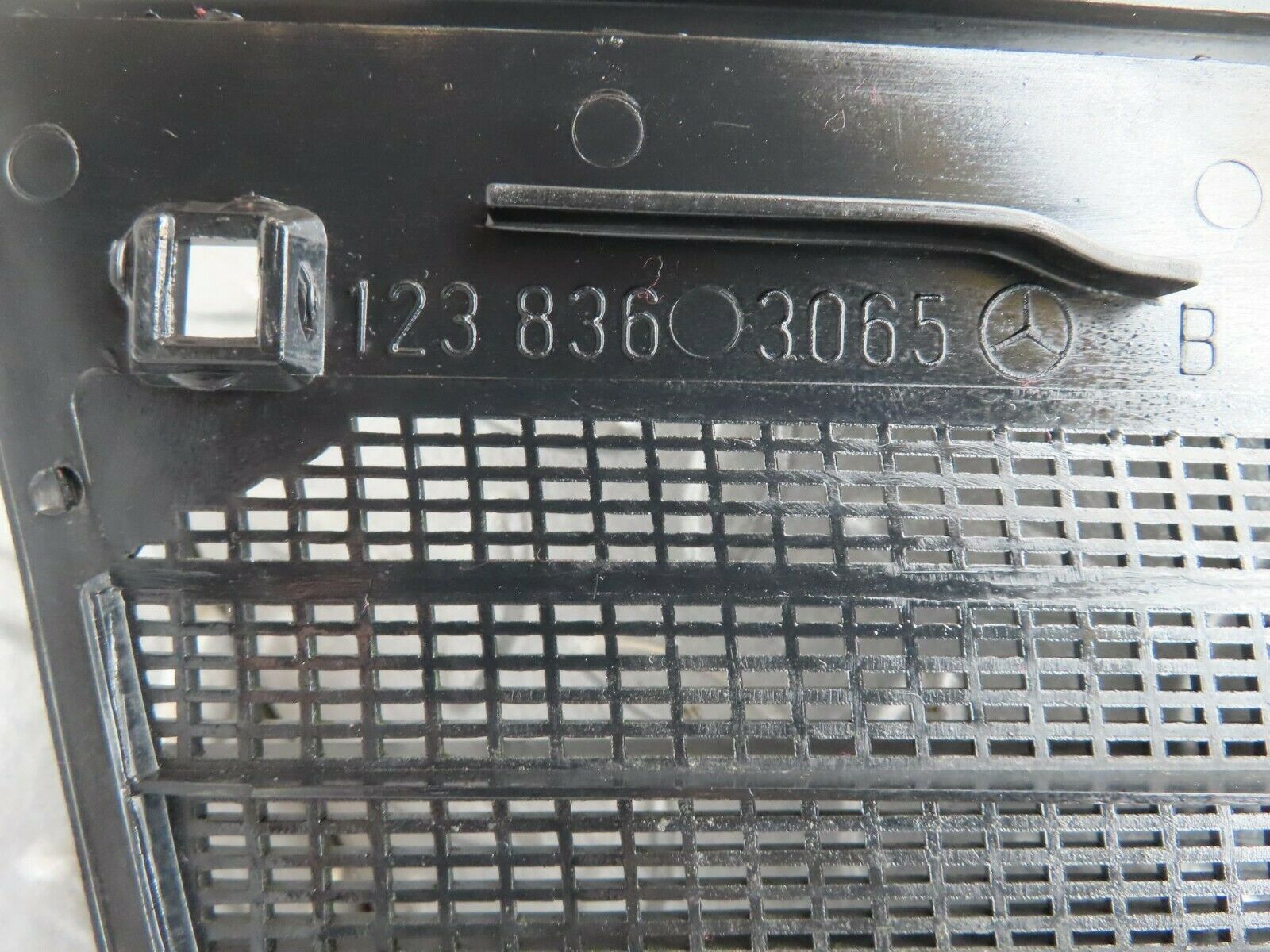 15297 Mercedes-Benz W123 230E Air Intake Grill Right Side 1238363065
