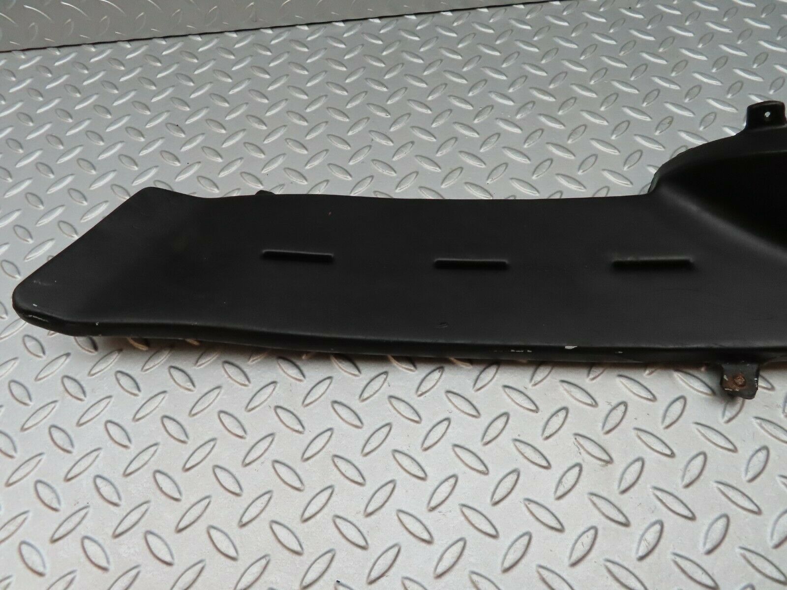 4606 Mercedes-Benz W114 280CE Coupe Air Duct Heater Ventilation R 1158310245