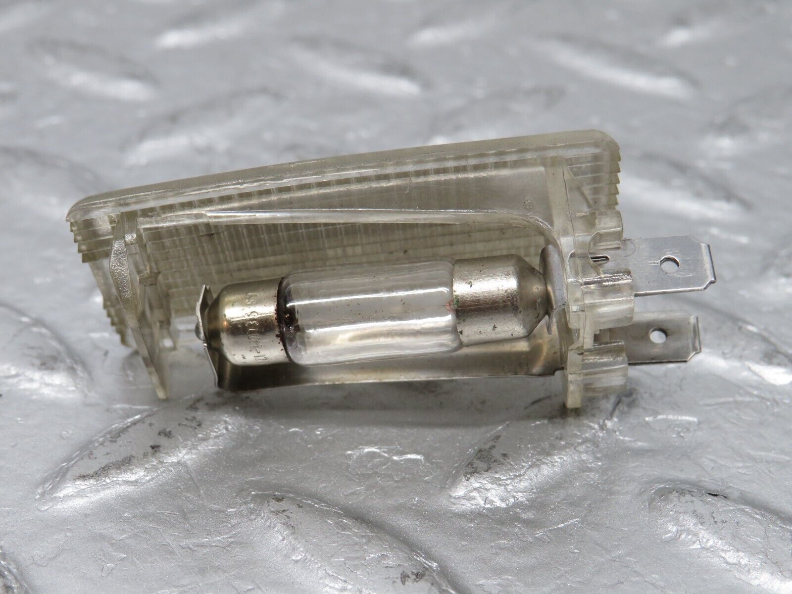 33176 Mercedes-Benz W123 Dashboard Light