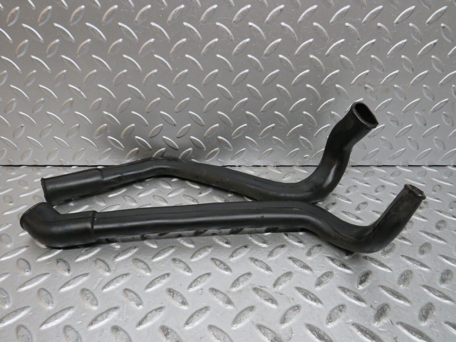29156 Mercedes-Benz C124 320CE Water Drain Hose Pair 1246280394 1246280194