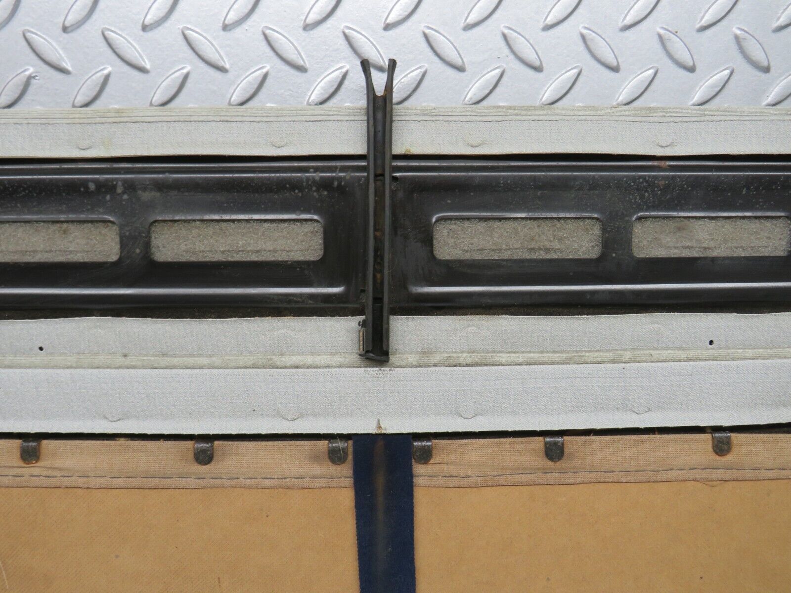32496 Mercedes-Benz S124 300TE Wagon Interior Sunroof Cover Panel