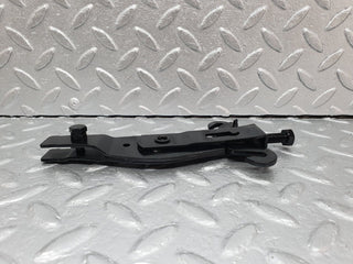 41504 Mercedes-Benz W124 200E Handbrake Adjusting Handbrake Regulator