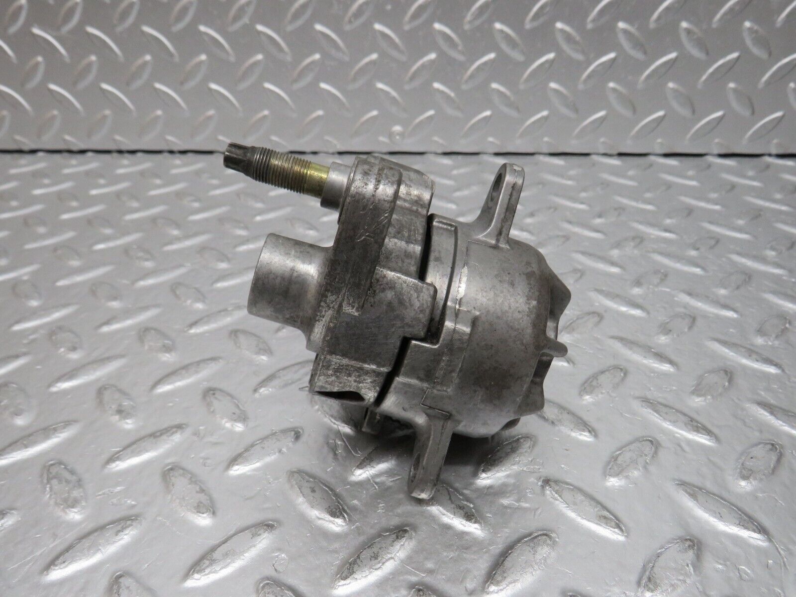 31357 Mercedes-Benz S124 220TE Wagon Belt Tensioner  1112000770