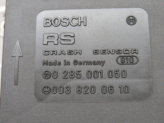 33717 Mercedes-Benz W201 190E 2.0L Crash Sensor 0038200610 0285001050