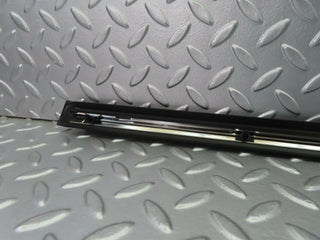 10290 Mercedes-Benz W116 Front Left Door Centre Moulding Trim