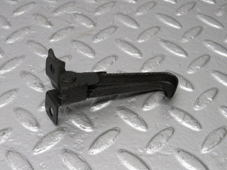 40440 Mercedes-Benz W110 230 Bonnet Safety Latch