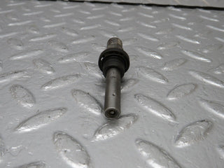 W124 fuel injector used OEM
