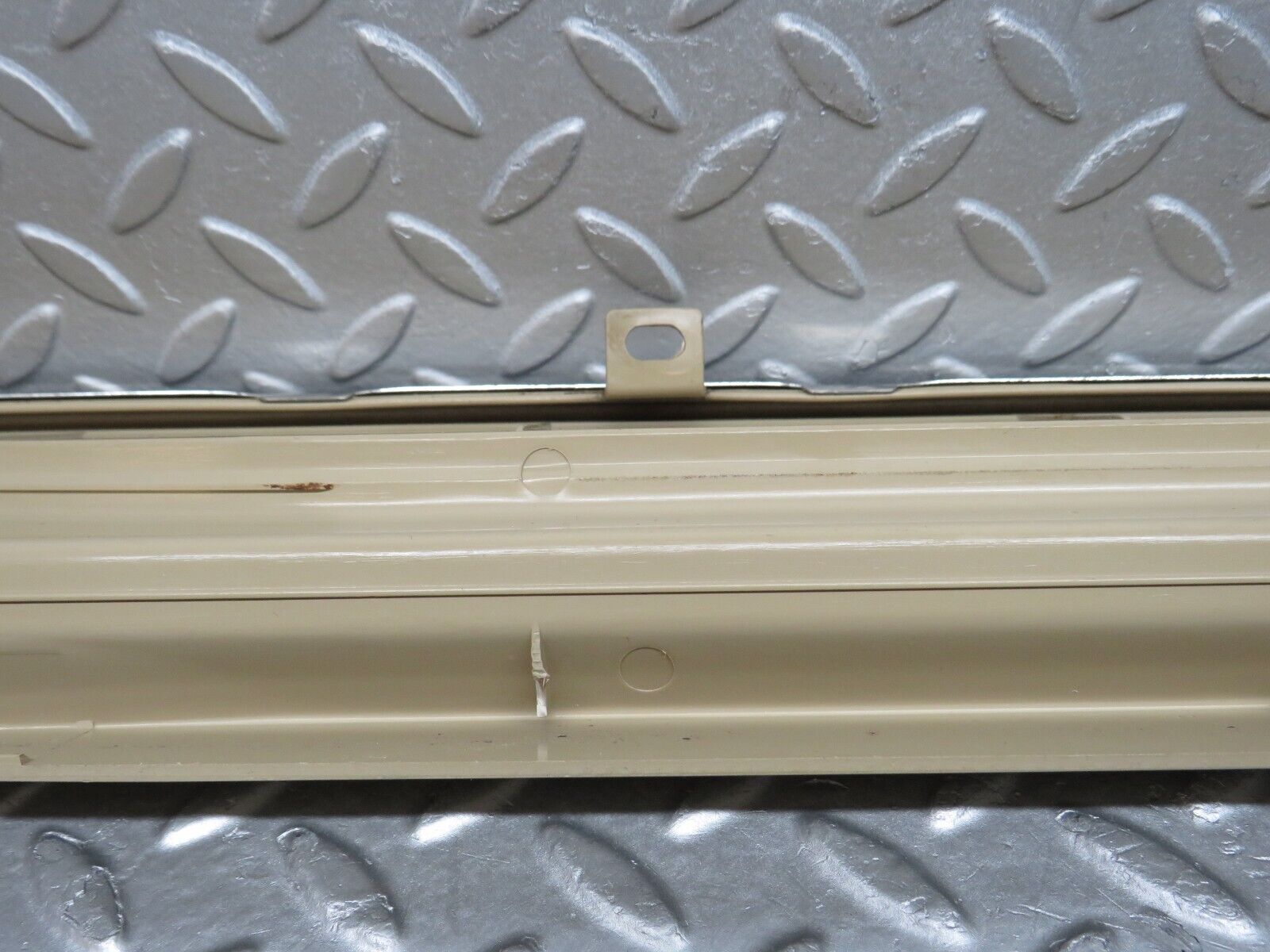 38236 Mercedes-Benz R129 280SL Coupe Right Door Sill Beige 1296800435
