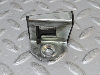 33372 Mercedes-Benz W202 C180 Door Lock Latch