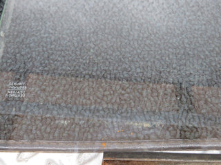 W108 front left door window glass used OEM