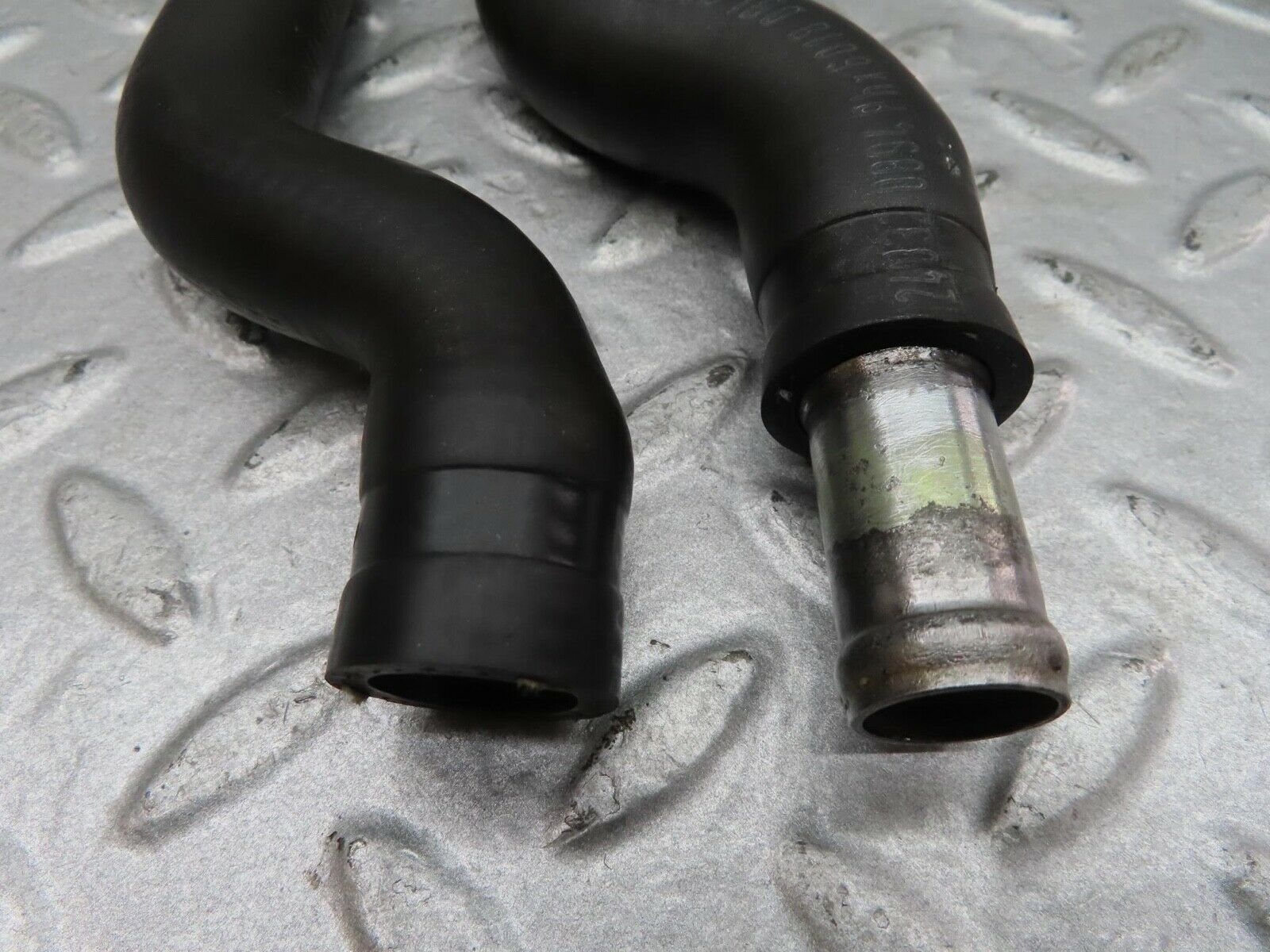 16404 Mercedes-Benz W124 260E Water Cooling Hose Pipe 1248323494