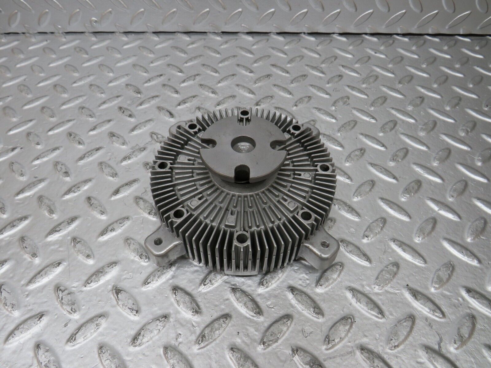 26208 Mercedes-Benz W116 450SE Engine Cooling Fan Clutch