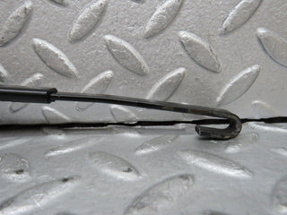 W124 Cabriolet wiper arm used OEM