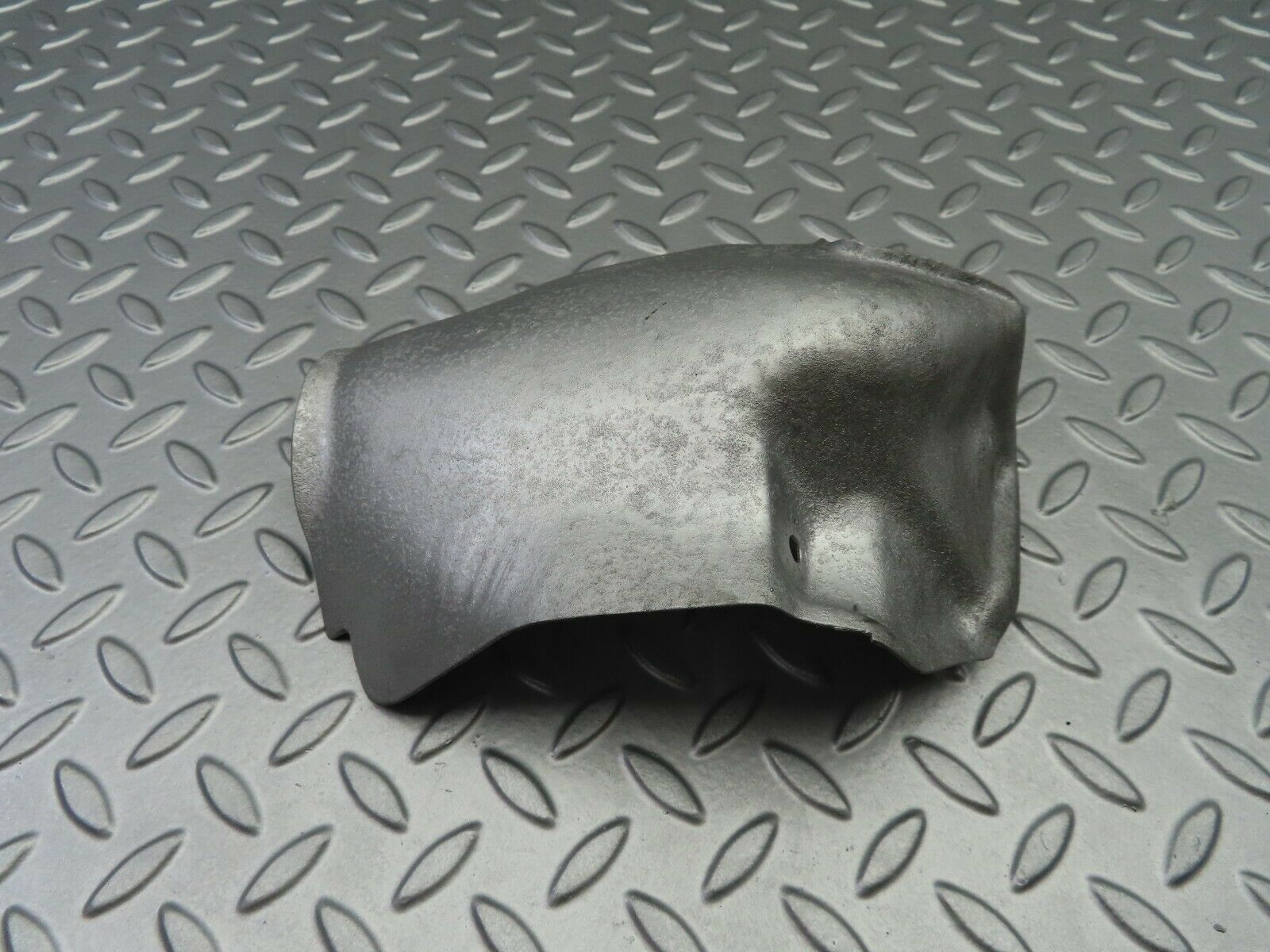 6768 Mercedes-Benz S124 E220 Wagon Exhaust Heat Shield