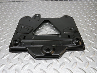 W124 Wagon battery tray used OEM