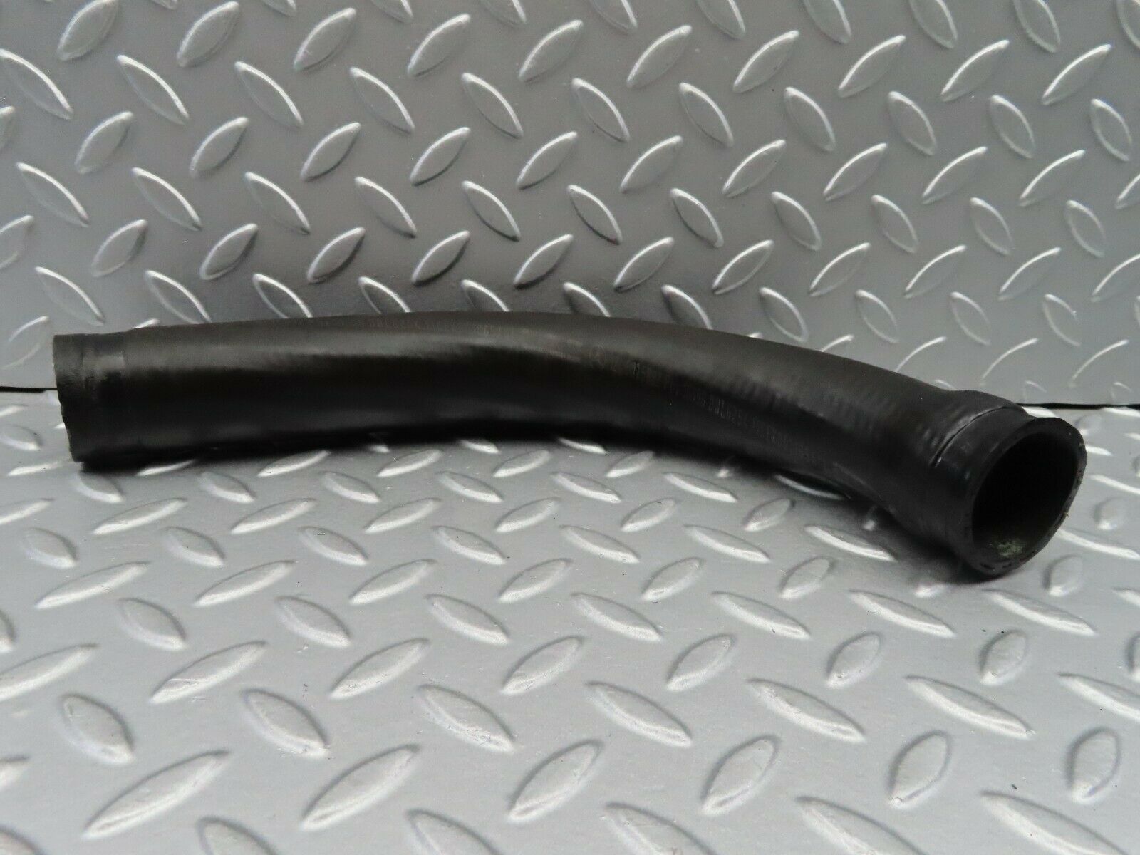 6571 Mercedes-Benz S124 E220 Wagon Radiator Hose 1245015882