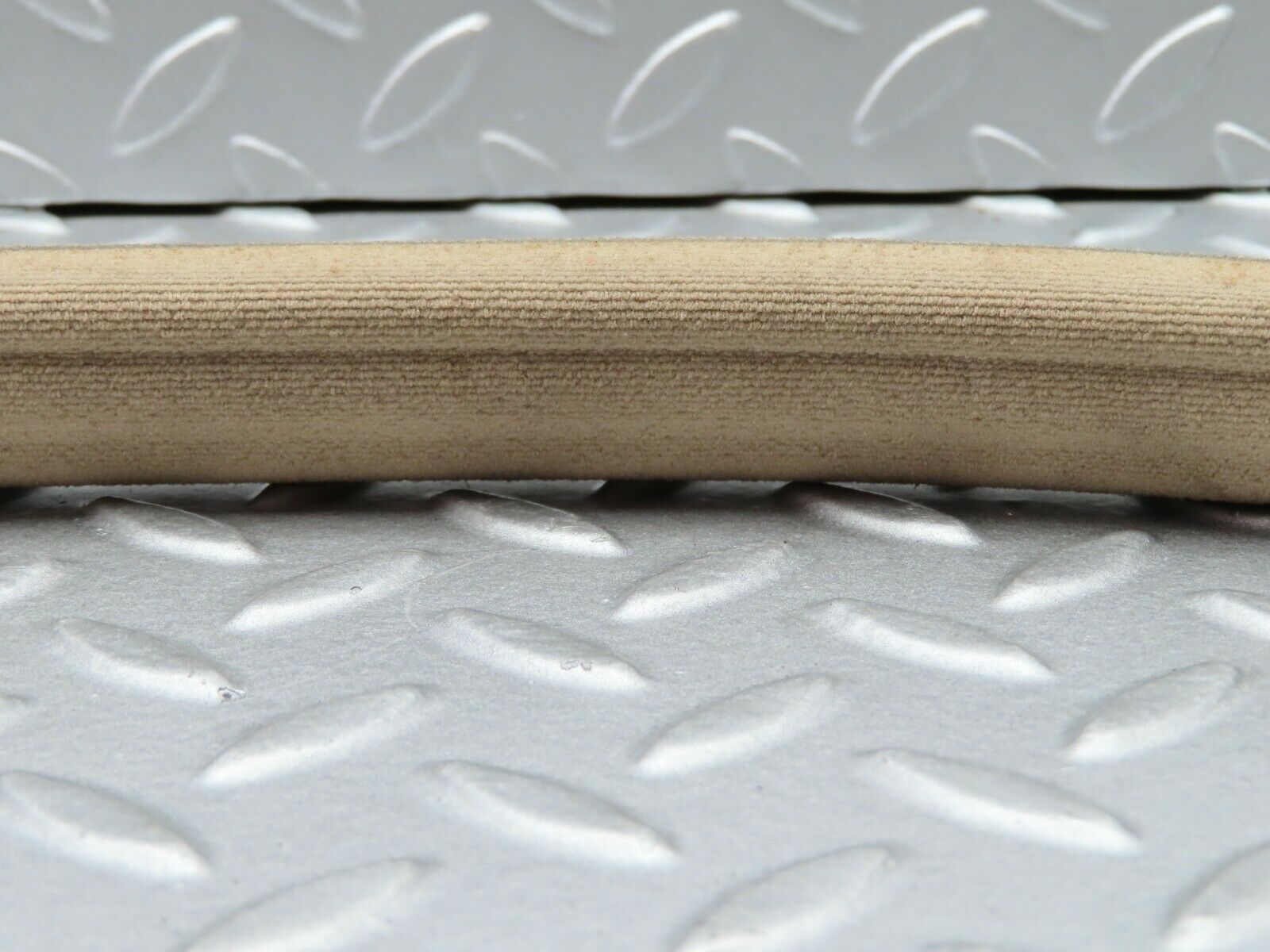 5501 Mercedes-Benz W124 230E Front Right Door Frame Rubber Seal Beige Cloth