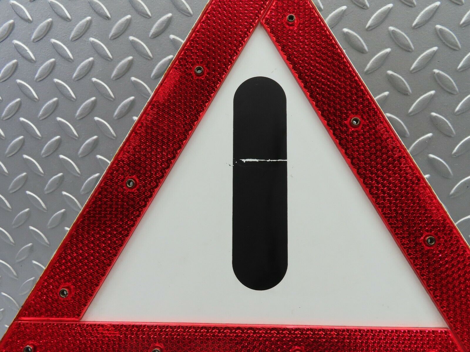 6979 Mercedes-Benz W126 380SE Warning Triangle