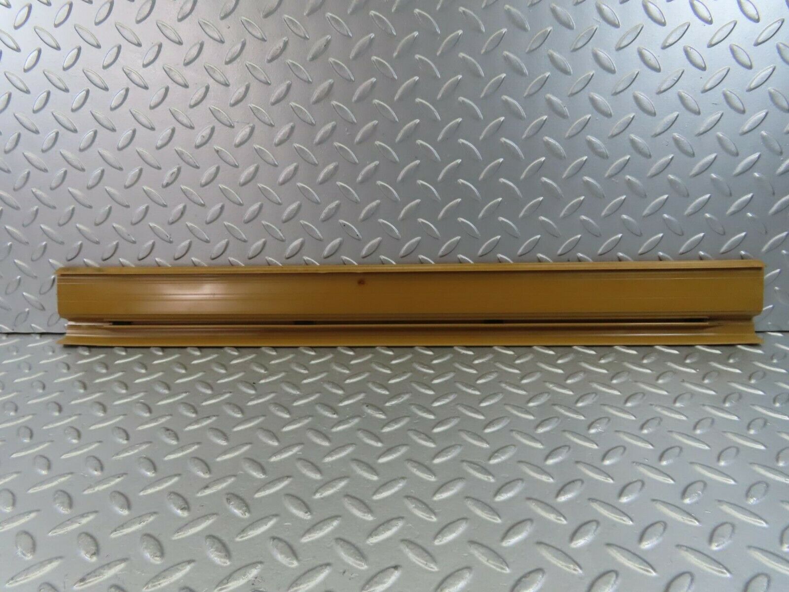 10690 Mercedes-Benz W123 230E Front Left Door Sill