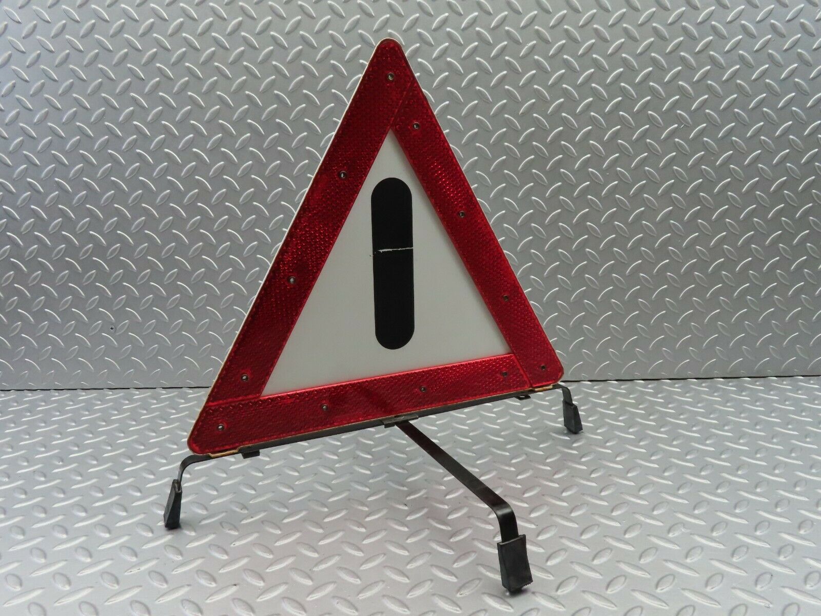 6979 Mercedes-Benz W126 380SE Warning Triangle