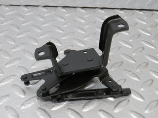 34585 Mercedes-Benz C126 380SEC Coupe Throttle Linkage