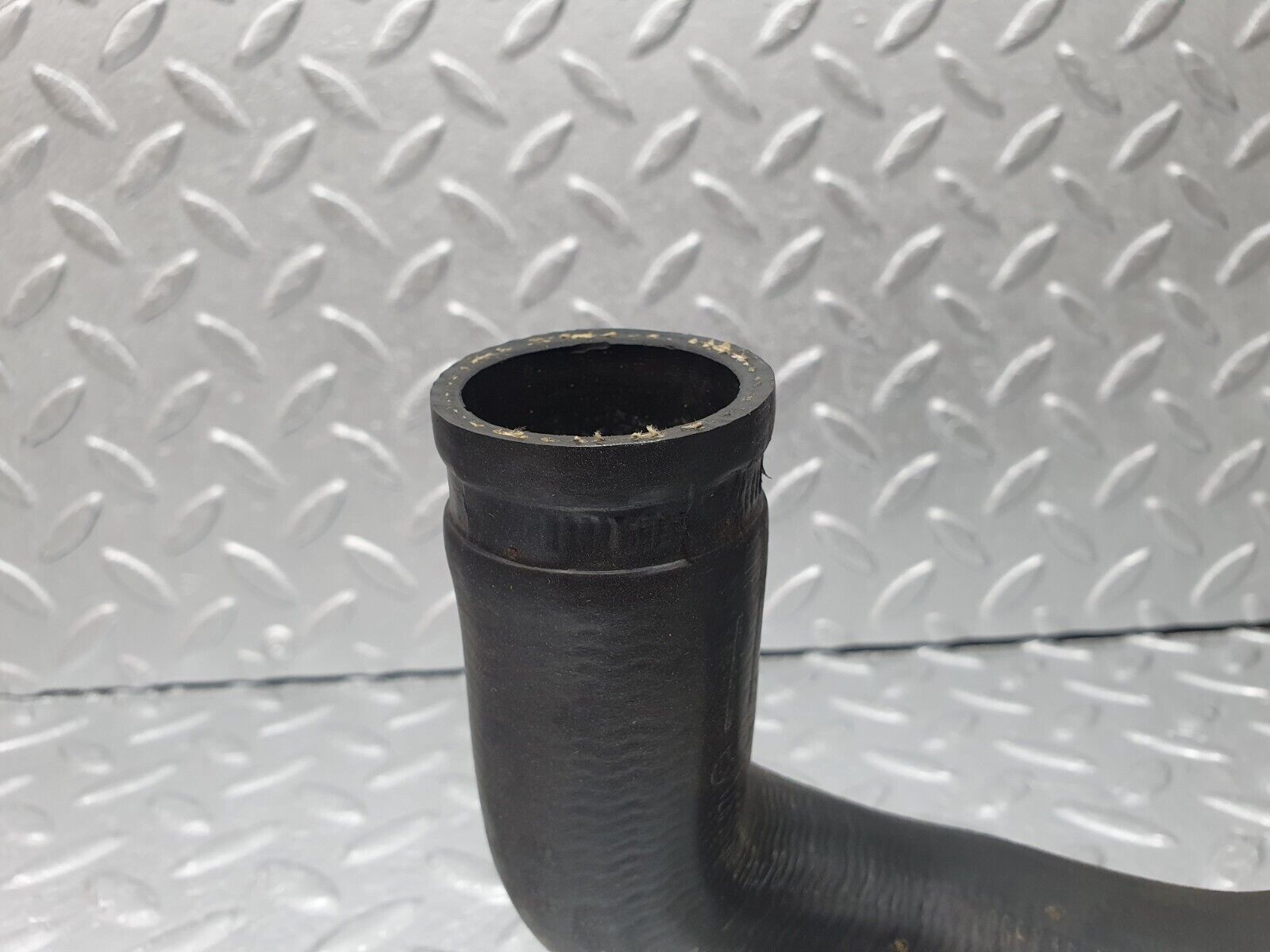 41290 Mercedes-Benz W126 300SE Coolant Hose Pipe 1265016082