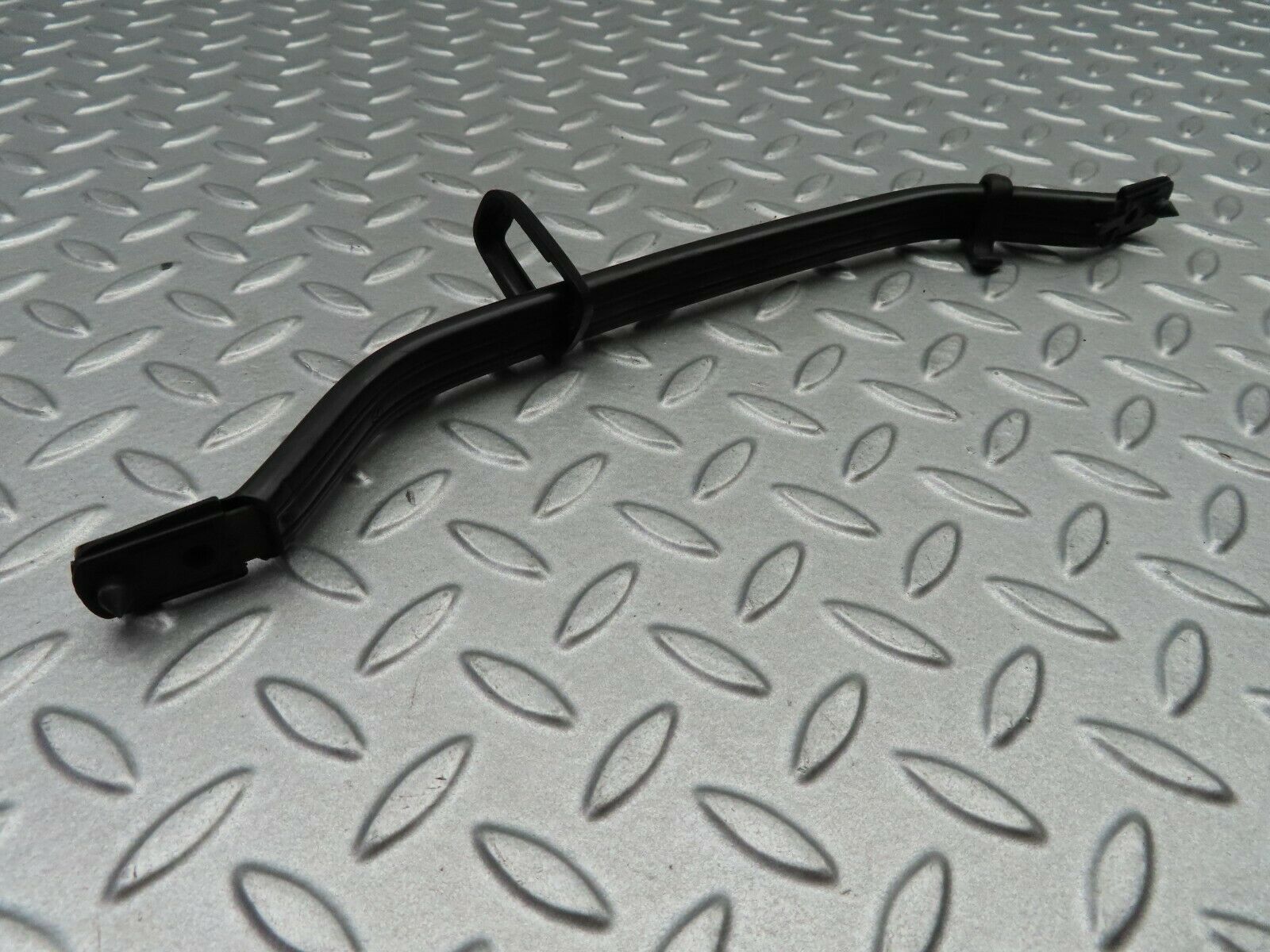 5668 Mercedes-Benz W123 200 Interior Roof Grab Handle