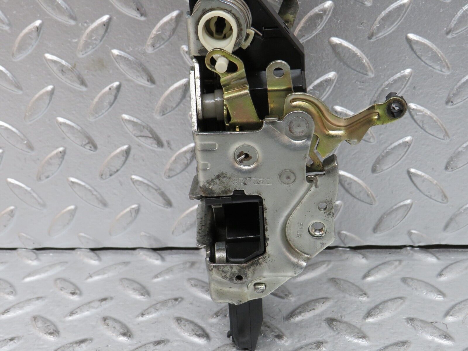 27671 Mercedes-Benz S124 300TE Wagon Rear Left Door Lock Mechanism 1248213551