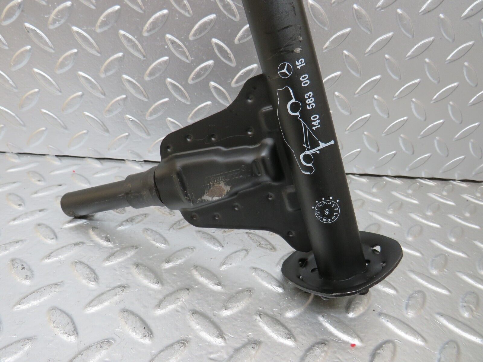 24746 Mercedes-Benz W140 S320 Car jack 1405830015