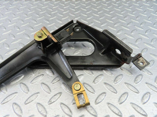 10864 Mercedes-Benz W123 230E Handbrake