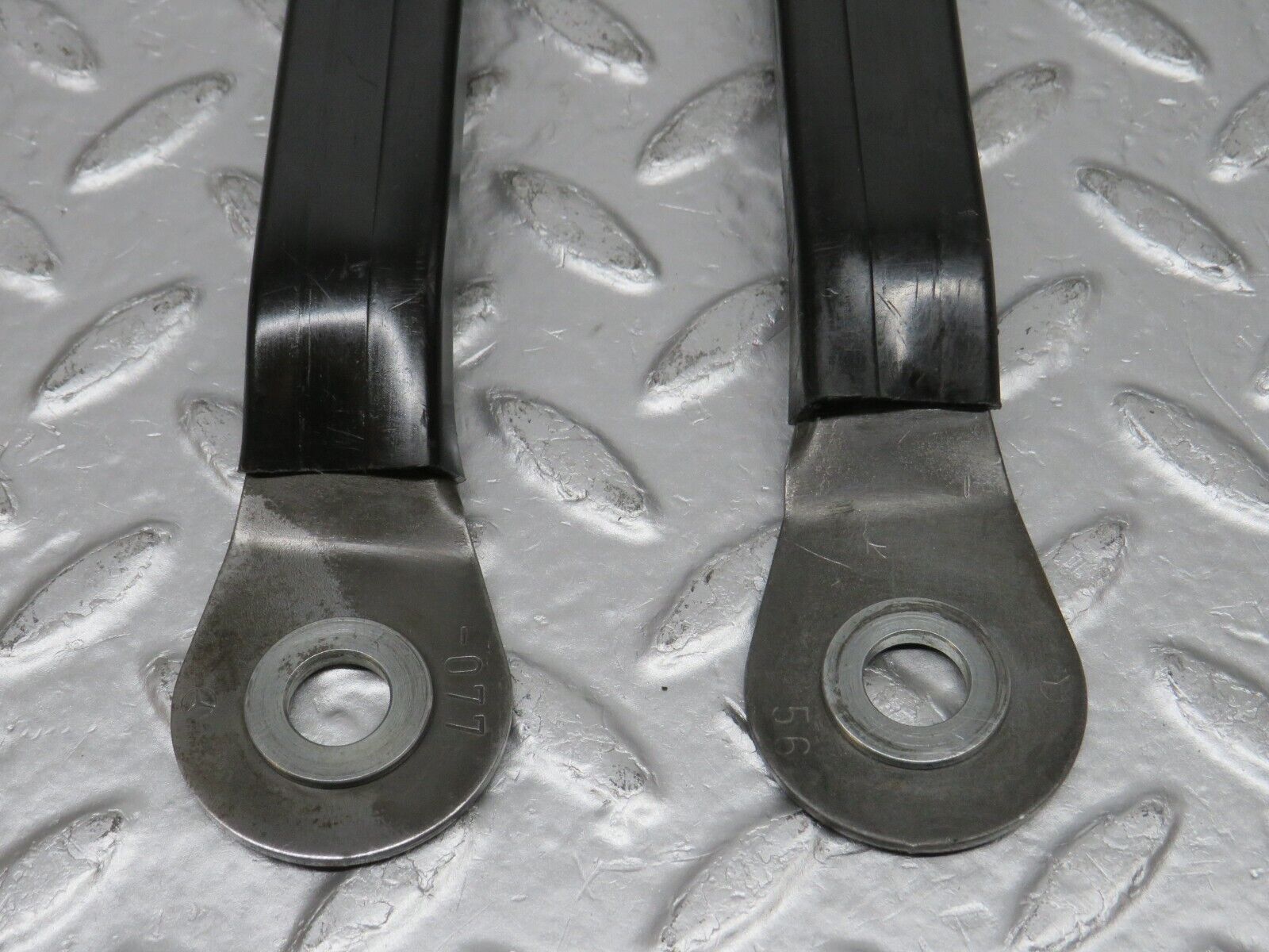 32582 Mercedes-Benz S124 300TE Wagon Seat Belt Runner Pair